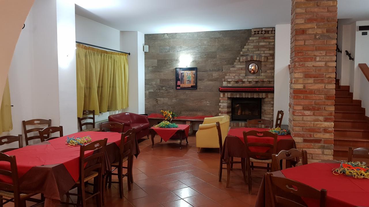 Casa Del Sole Panzió Latisana Kültér fotó